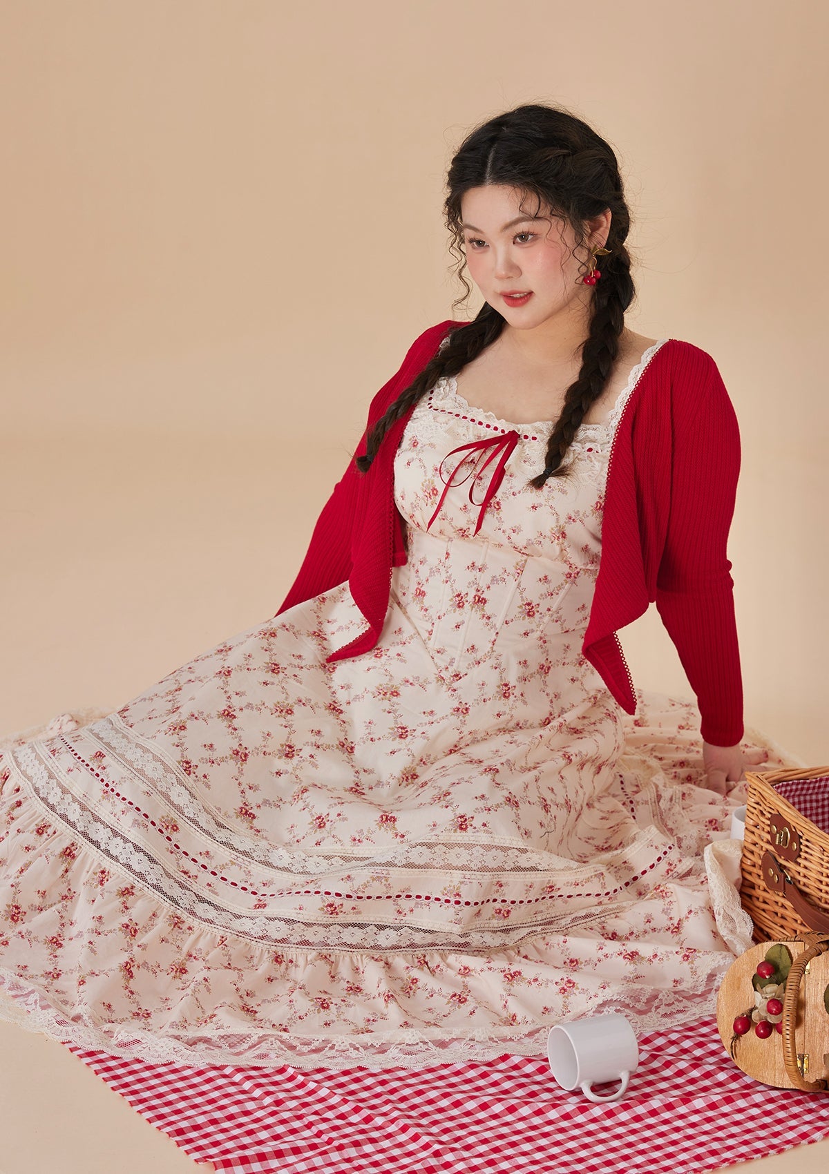Curve & Plus Strawberry Farm Knit Cardigan