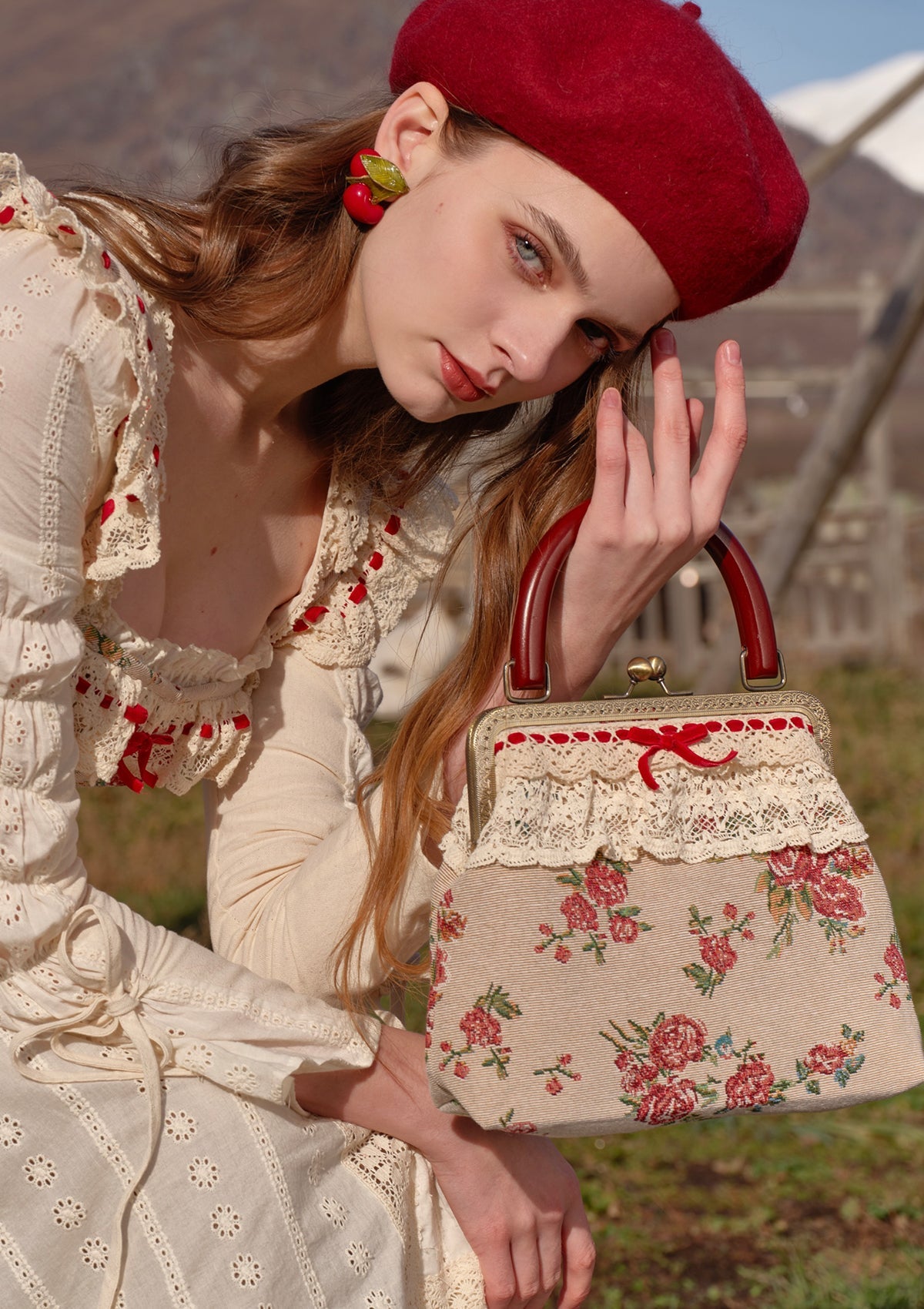 Rosey Christmas Cottage Hand Bag