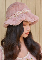Snow Rhodomyrtus Hat