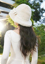 Snow Rhodomyrtus Hat