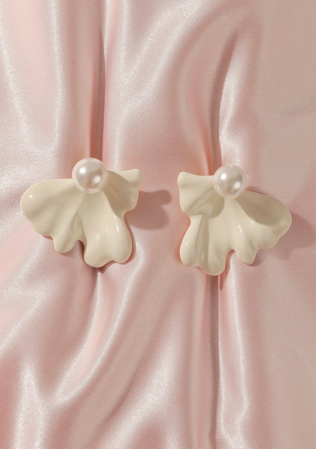 Pearl Shell Vintage Stud & Clip