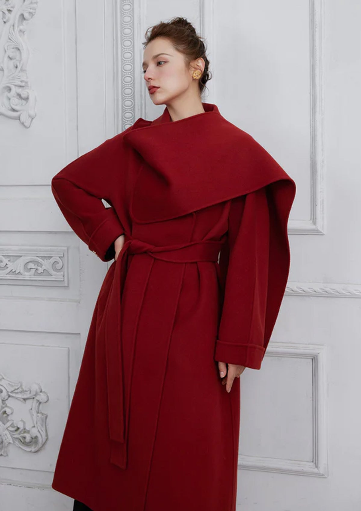 Hot Wine Coat - LaceMade