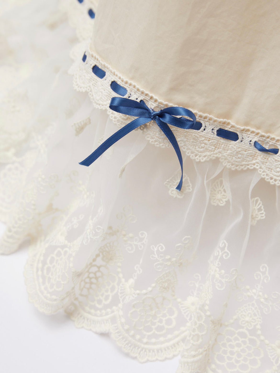 Miss Ribbon Dress - LaceMade