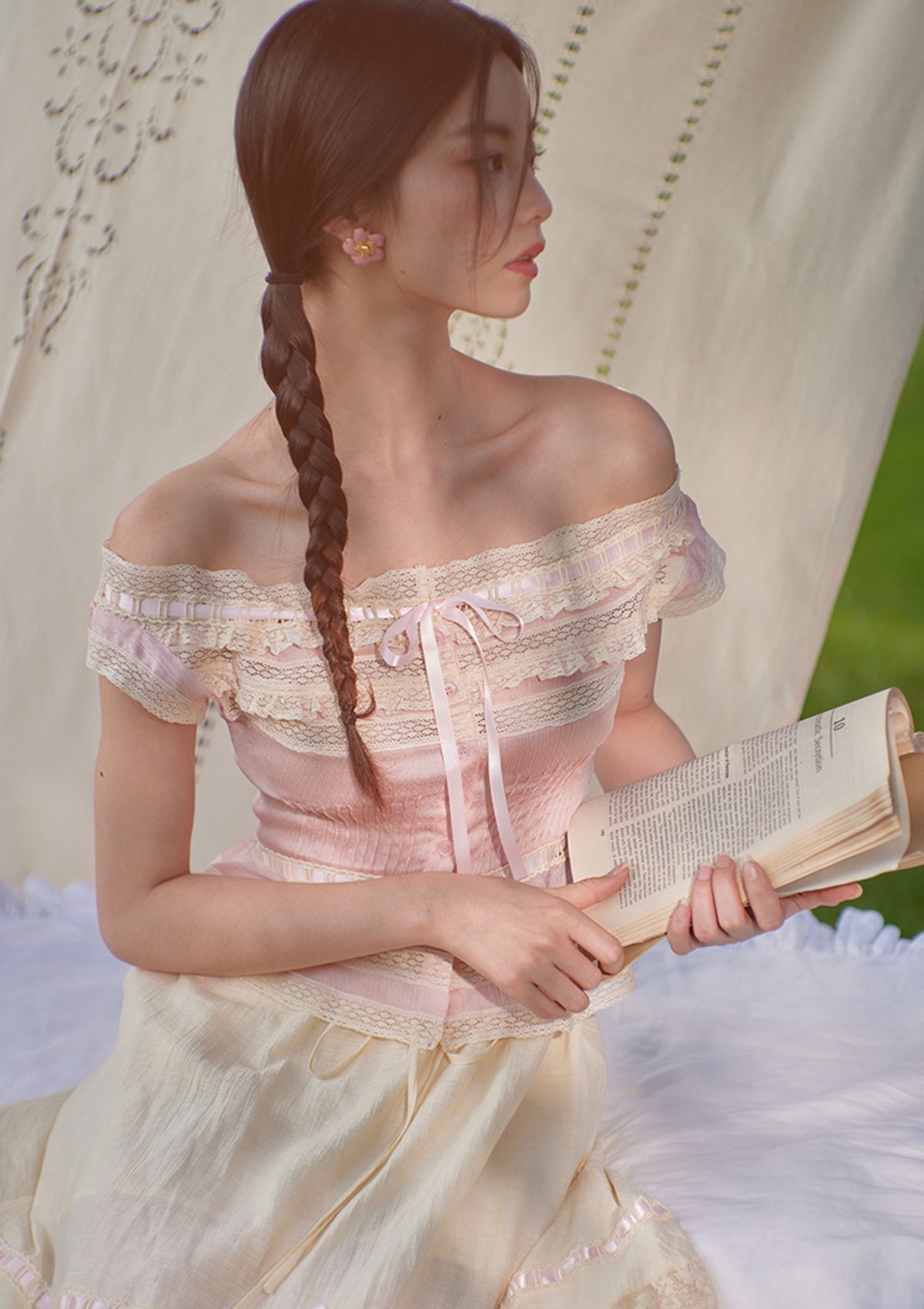 Sweet Catreena Blouse - LaceMade